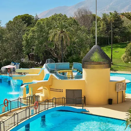 Piscinas Con Parque Acuatico Minerva Nature Boutique